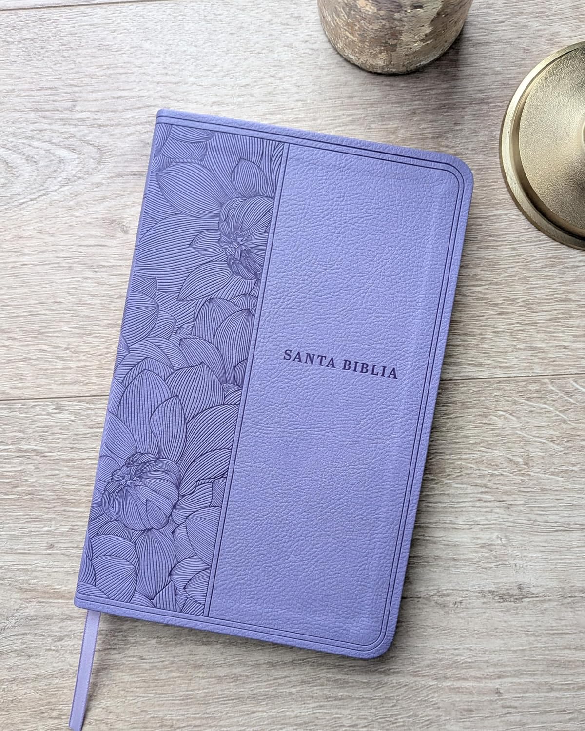 Biblia NTV con Filament - Lavanda - Image 3